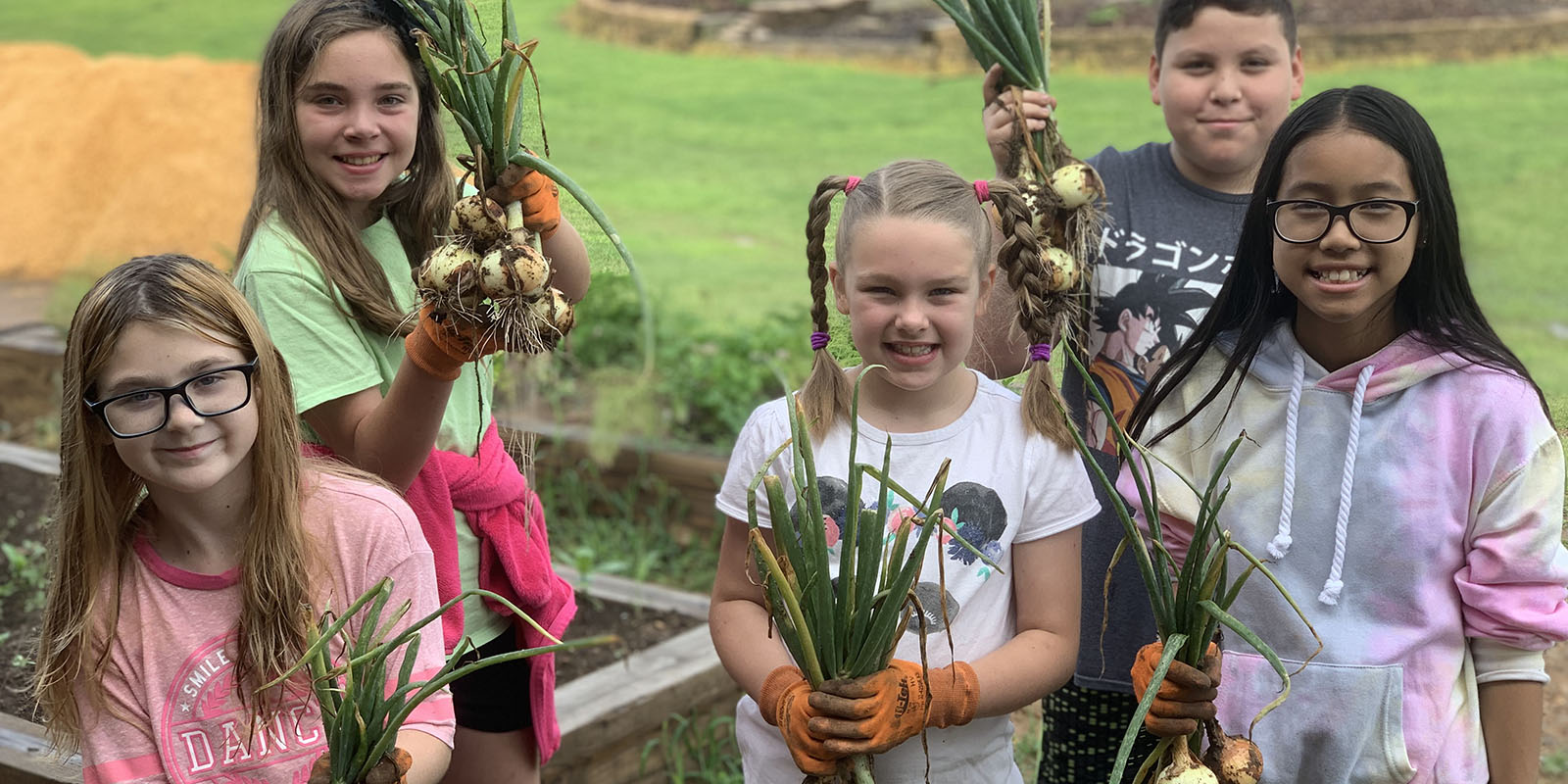 grant offerings header kids gardening grants